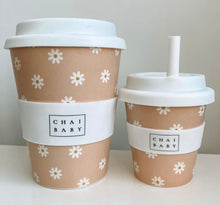 Load image into Gallery viewer, Chai Baby Adult Cup - Natural Daisy