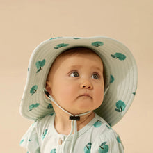 Load image into Gallery viewer, Wilson & Frenchy Organic Crinkle Sun Hat - Apple Papple