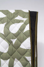 Load image into Gallery viewer, Zazi Messy Mat - Bloom - Large 150cm x 150cm