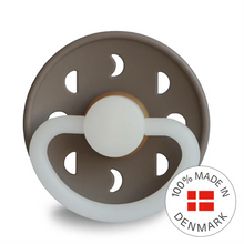 Load image into Gallery viewer, Frigg Latex Moon Phase Pacifier 2 pack - Portobello Night (GLOW IN THE DARK)