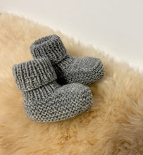 Load image into Gallery viewer, 100% Pure Merino Newborn Booties - Roll Down Top