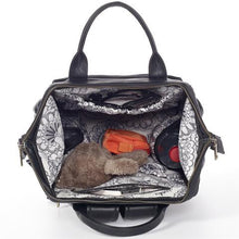 Load image into Gallery viewer, Isoki Byron Backpack - Onyx