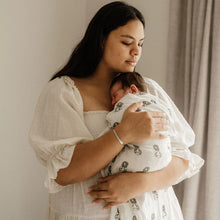 Load image into Gallery viewer, BO & KO Baby Tiki Pēpi Wrap - Green