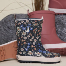 Load image into Gallery viewer, Crywolf Rain Boots - Winter Floral - Size 23