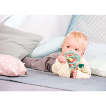 Load image into Gallery viewer, Hape Apple Grab Toy