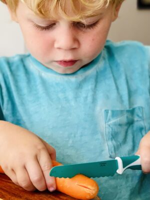 Kiddikutter Children's Knives - Cuts Food Not Fingers – nibbleandrest