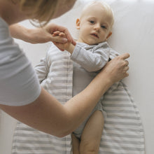 Load image into Gallery viewer, Woolbabe 3-Seasons Front Zip Sleeping Bag - Pebble