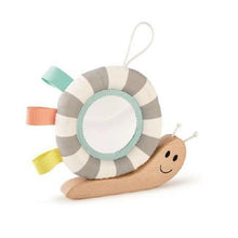 Load image into Gallery viewer, Hape Hook n Look Snail