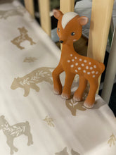 Load image into Gallery viewer, Sophie The Giraffe Fanfan the Fawn