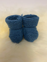 Load image into Gallery viewer, Knitted Booties & Beanies - 0-3 months - Choose your colour