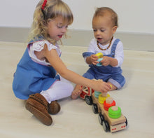 Load image into Gallery viewer, Discoveroo Wooden Sort N Stack Truck