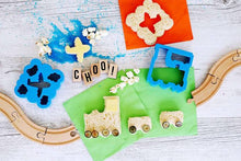 Load image into Gallery viewer, Lunch Punch Sandwich Cutters 2pk - Transit