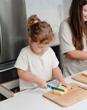 Load image into Gallery viewer, KiddiKutter Knife - Cuts food, not fingers!