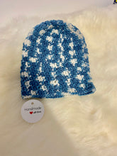 Load image into Gallery viewer, Knitted Booties & Beanies - 0-3 months - Choose your colour