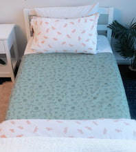 Load image into Gallery viewer, Brolly Sheet with Wings - Single Bed Size - Animal Kingdom