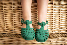 Load image into Gallery viewer, Classical Child Jelly Sandals - Myrtle Green