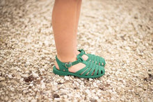 Load image into Gallery viewer, Classical Child Jelly Sandals - Myrtle Green
