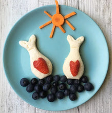 Load image into Gallery viewer, Lunch Punch Sandwich Cutters 2pk - Mermaids