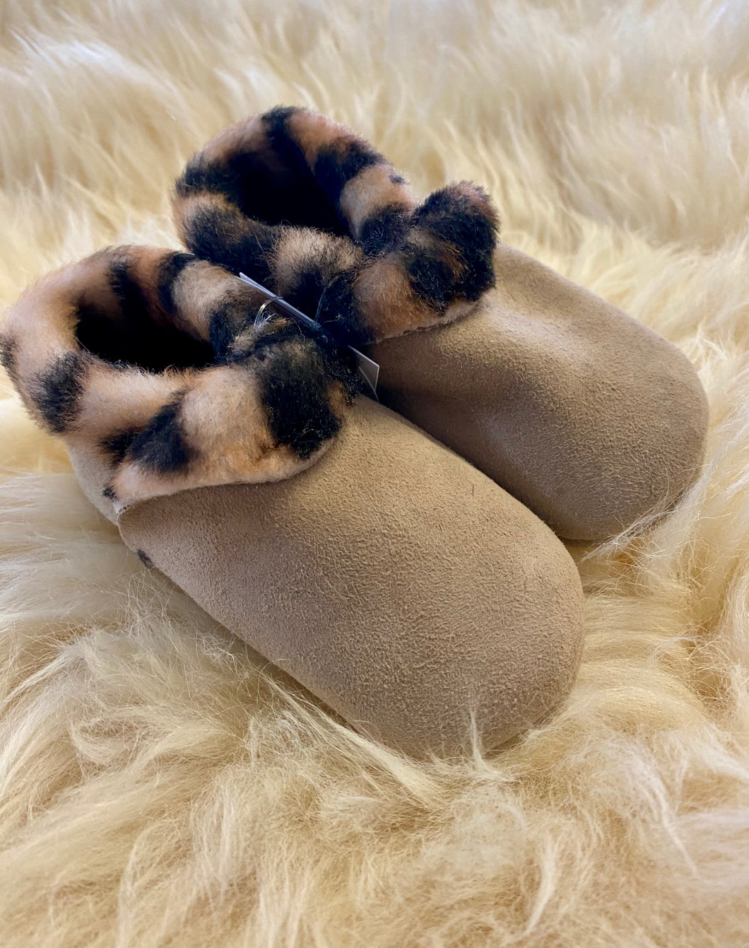Four Peaks Lambskin Booties - Choose your colour