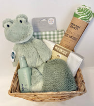 Load image into Gallery viewer, Newborn Baby Care Package (Green)
