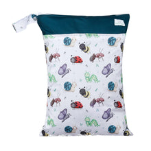 Load image into Gallery viewer, Bear &amp; Moo Large Wet Bag - Bugs Life
