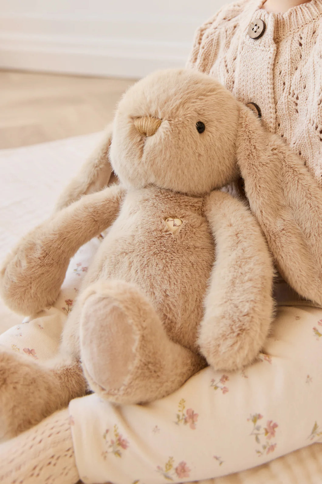 Snuggle Bunnies - Penelope - Caramel 30cm