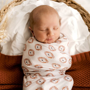 Mod & Tod Stretchy Swaddle - Cozy Cub