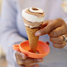Load image into Gallery viewer, Boon Drizzle Icecream Holder
