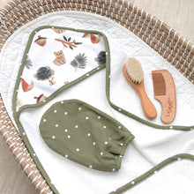 Load image into Gallery viewer, Living Textiles 4pc Baby Bath Gift Set - Forest Retreat
