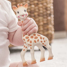 Load image into Gallery viewer, Sophie The Giraffe + Free Storage Pouch
