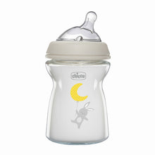 Load image into Gallery viewer, Chicco Natural Feeling 250ml Slow Flow 0m+ Glass Bottle
