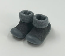 Load image into Gallery viewer, Mum2mum Shoe Socks - Choose your colour
