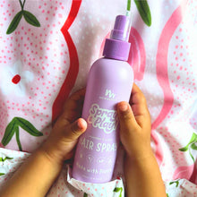 Load image into Gallery viewer, No Nasties Spray &amp; Play Alcohol Free Hair Spray 200ml
