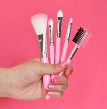 Load image into Gallery viewer, No Nasties Mini Makeup Brush Set

