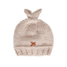 Load image into Gallery viewer, Acorn Cottontail Beanie - Oatmeal
