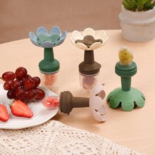 Load image into Gallery viewer, Haakaa Flower Fresh Food Feeder &amp; Cover Set - Choose your colour
