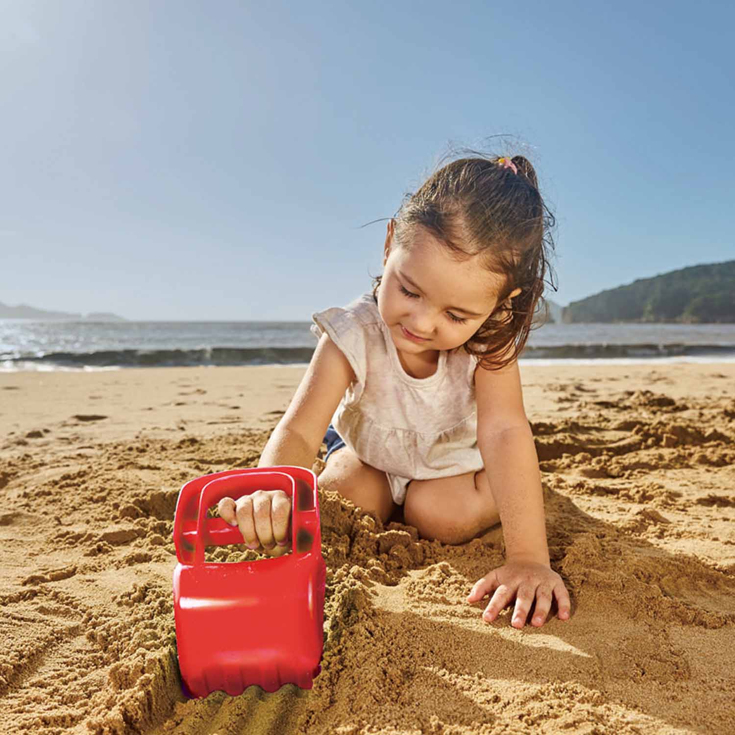 Beach hot sale digger toy