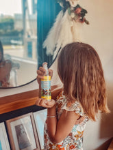 Load image into Gallery viewer, Childs Farm Hair Detangler 125ml (Grapefruit &amp; Tea Tree Oil)
