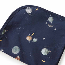 Load image into Gallery viewer, Snuggle Hunny Kids Baby Jersey Wrap &amp; Beanie Set - Milky Way
