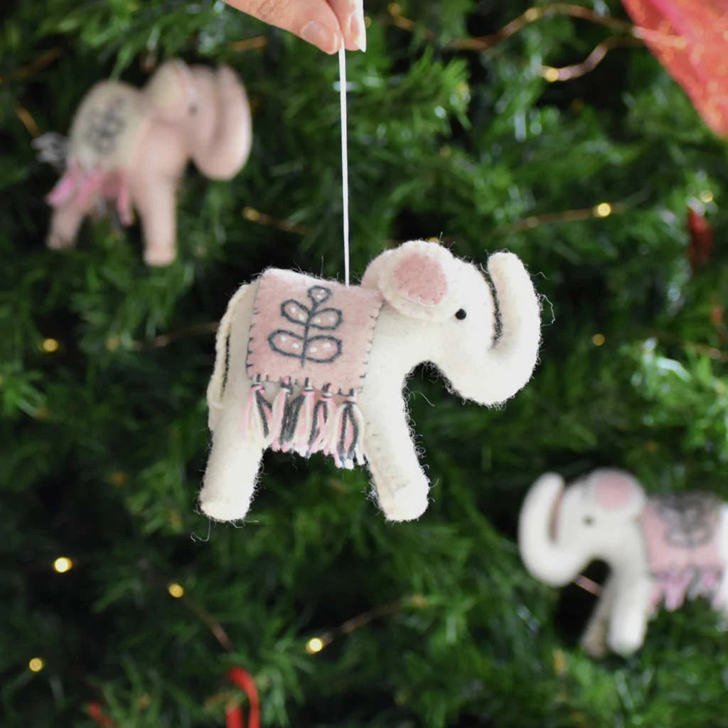 Tik Tak Design Elephant Decoration with Pink Blanket